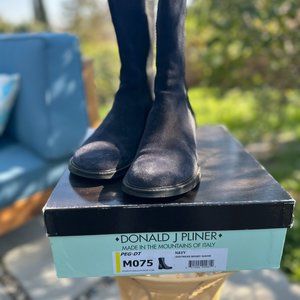Donald J Pliner Blue Suede boots